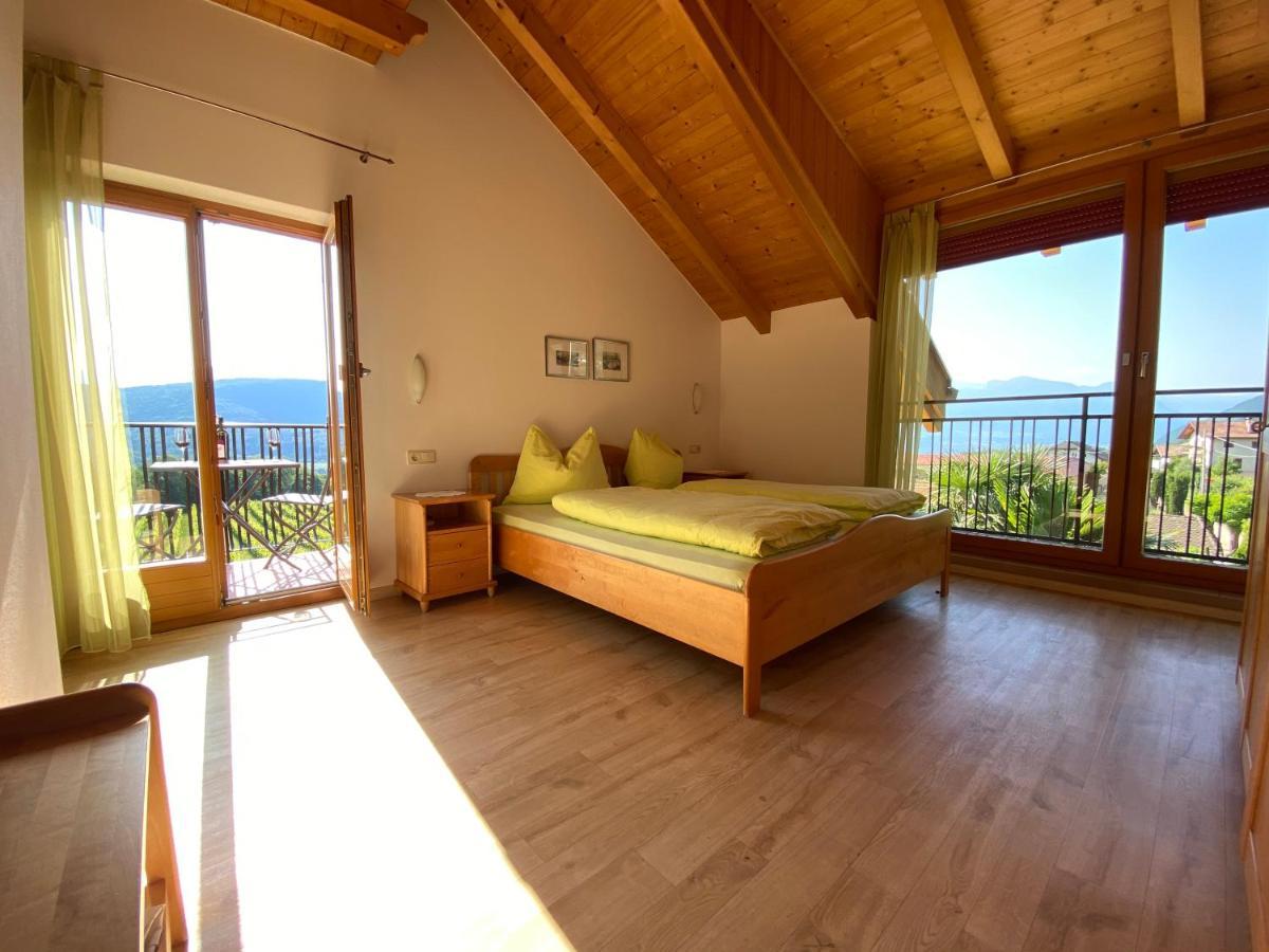Gaestehaus Anna Caldaro Bagian luar foto